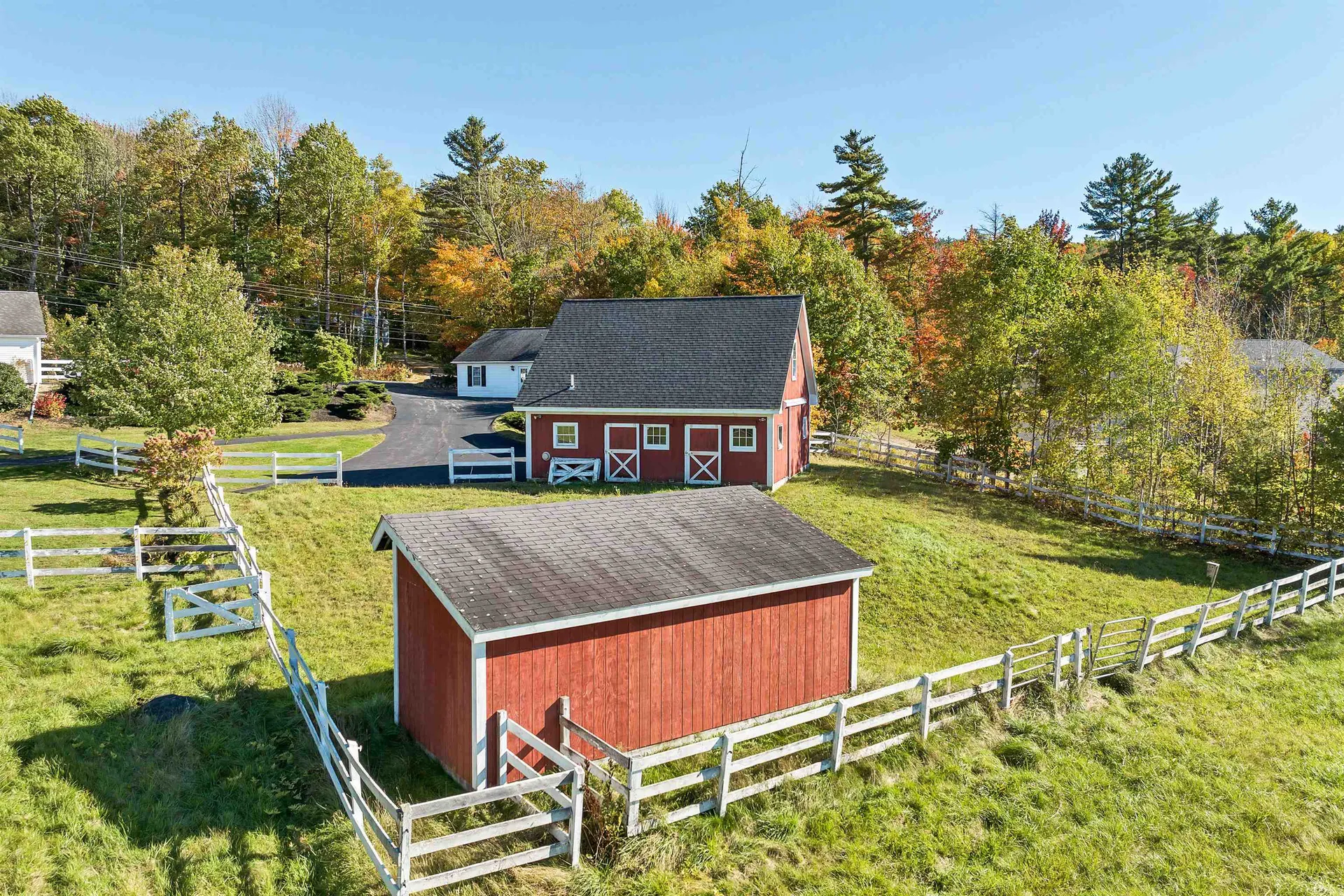 196 Ledge Hill Road Tuftonboro NH 03816
