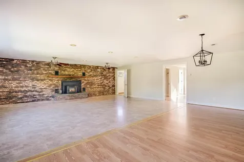 449 Charles Bancroft Highway Litchfield NH 03052