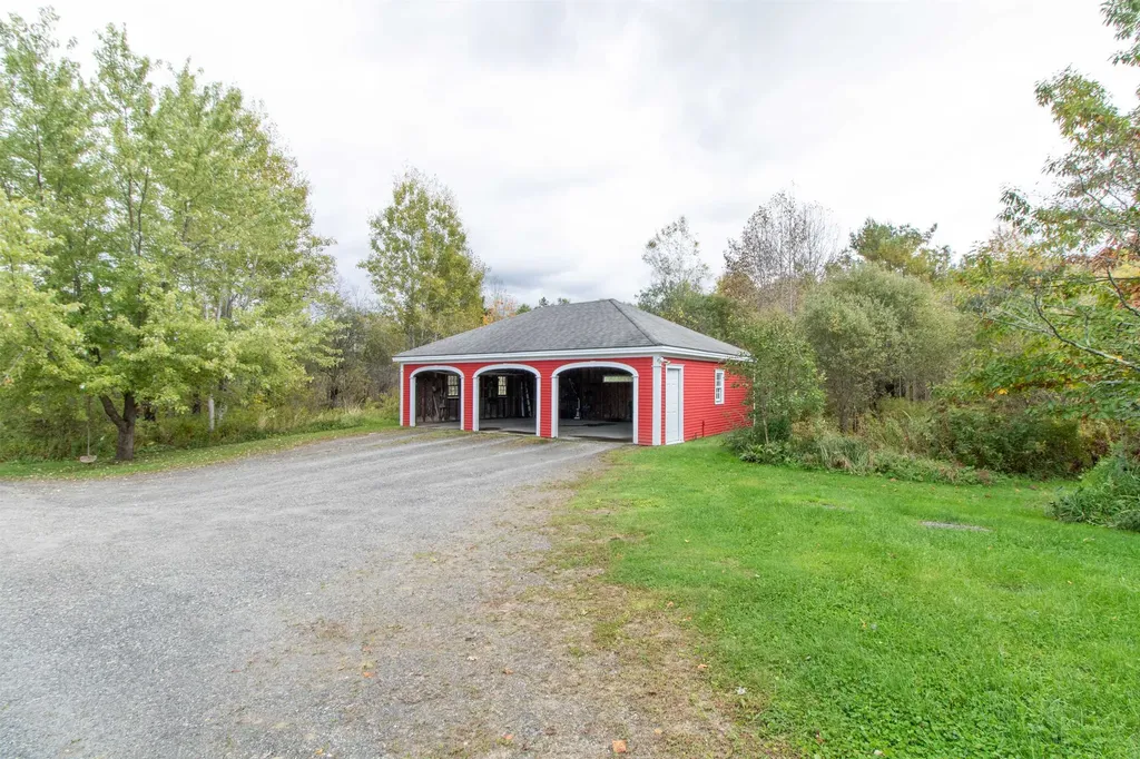 157 Willoughby Way Lyndon VT 05851