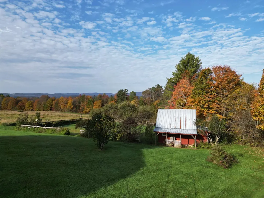 157 Willoughby Way Lyndon VT 05851