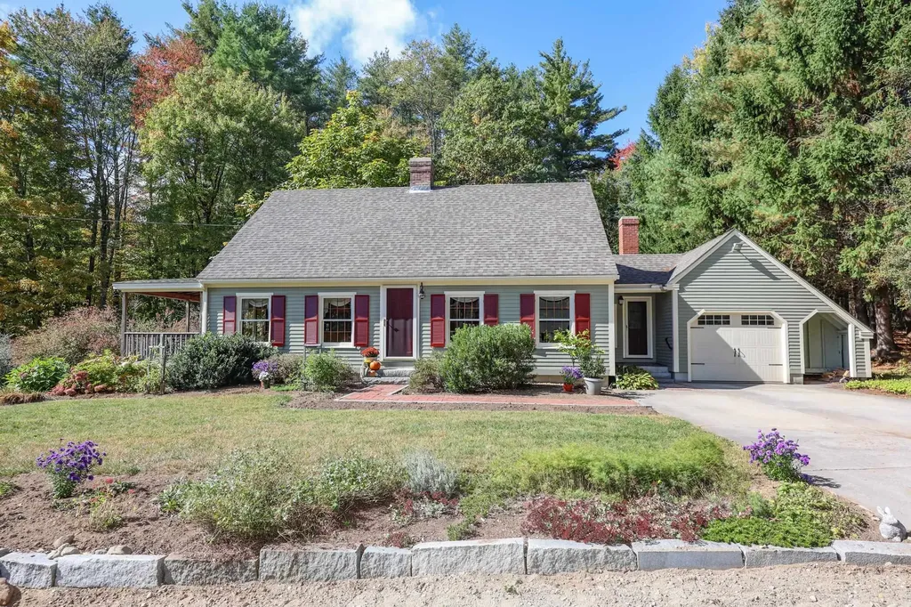 45 Pickard Road Canterbury NH 03224