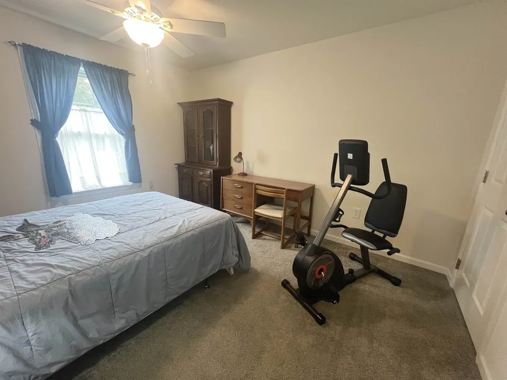 536 Pond Road Vernon VT 05354