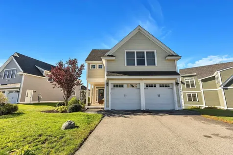 13 Daybreak Drive Newmarket NH 03857