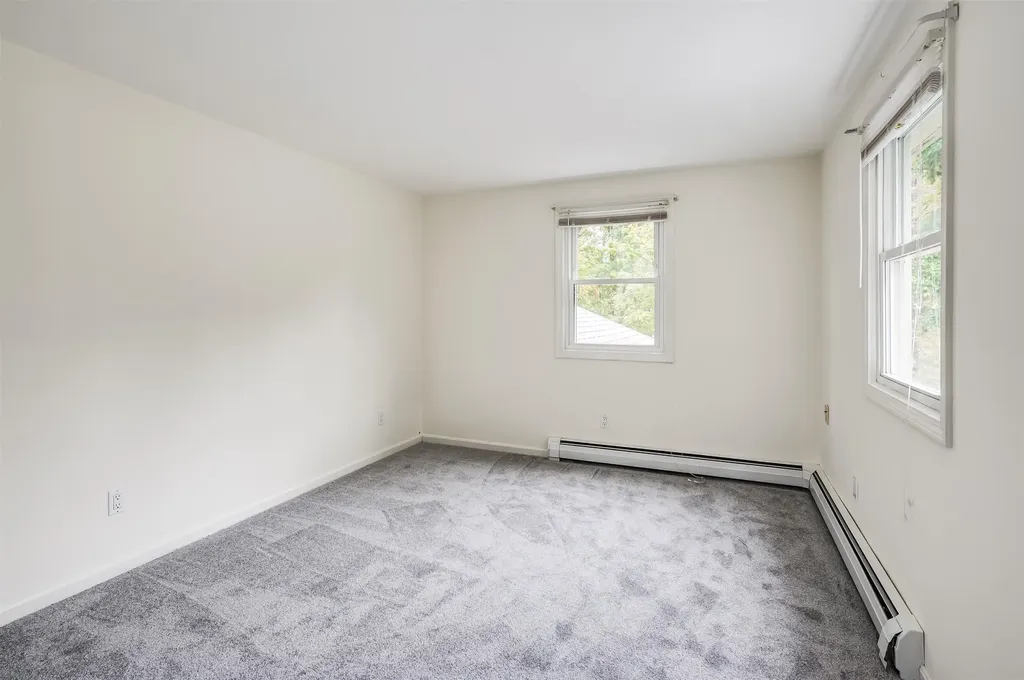 9 Spruce Lane Dover NH 03820