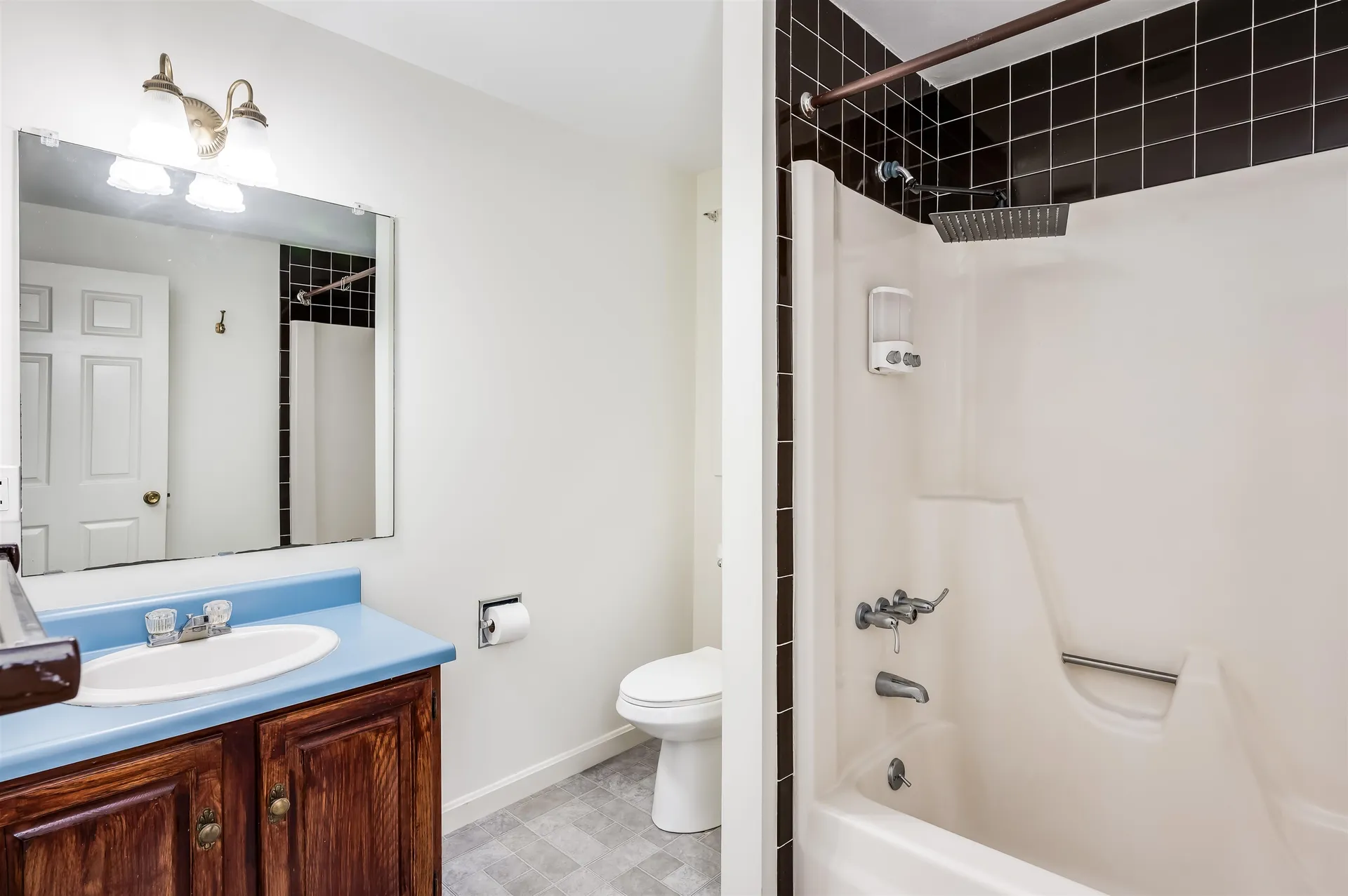 9 Spruce Lane Dover NH 03820