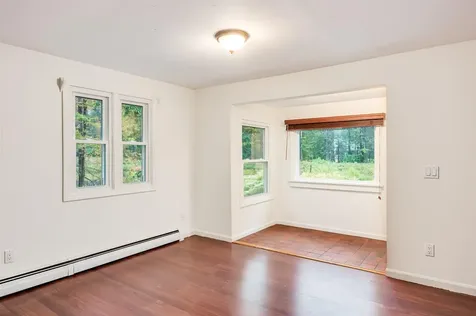 9 Spruce Lane Dover NH 03820