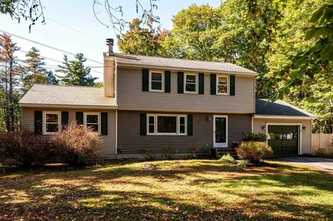 9 Spruce Lane Dover NH 03820