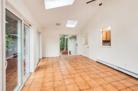 9 Spruce Lane Dover NH 03820