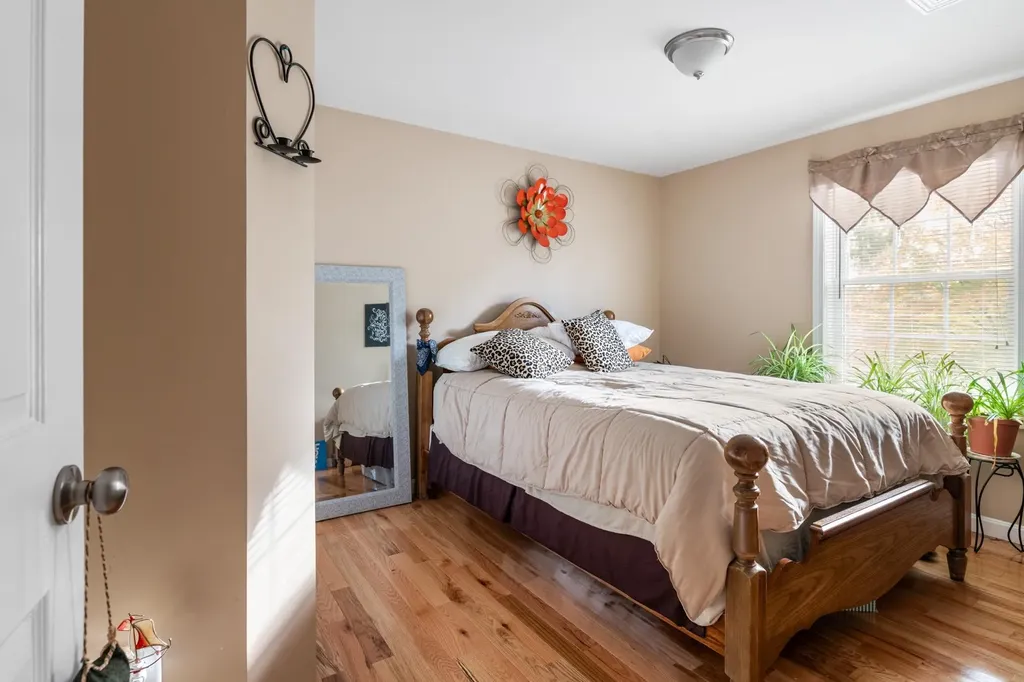 154 Garvin Avenue Manchester NH 03109