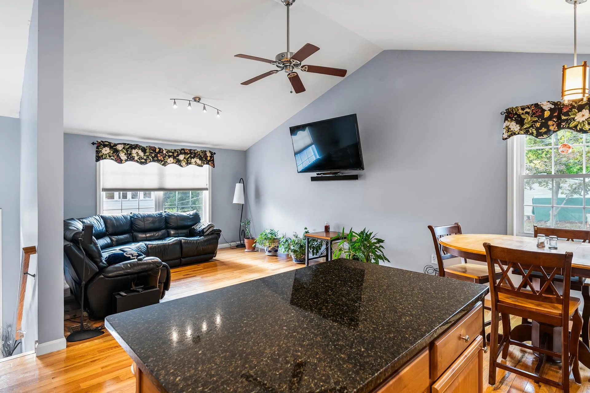 154 Garvin Avenue Manchester NH 03109