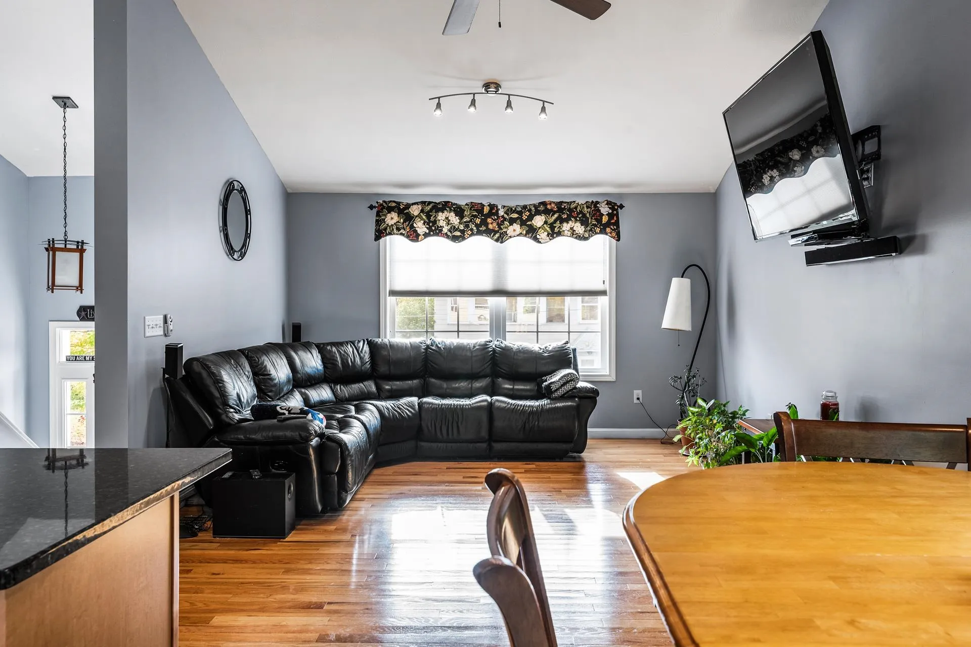 154 Garvin Avenue Manchester NH 03109