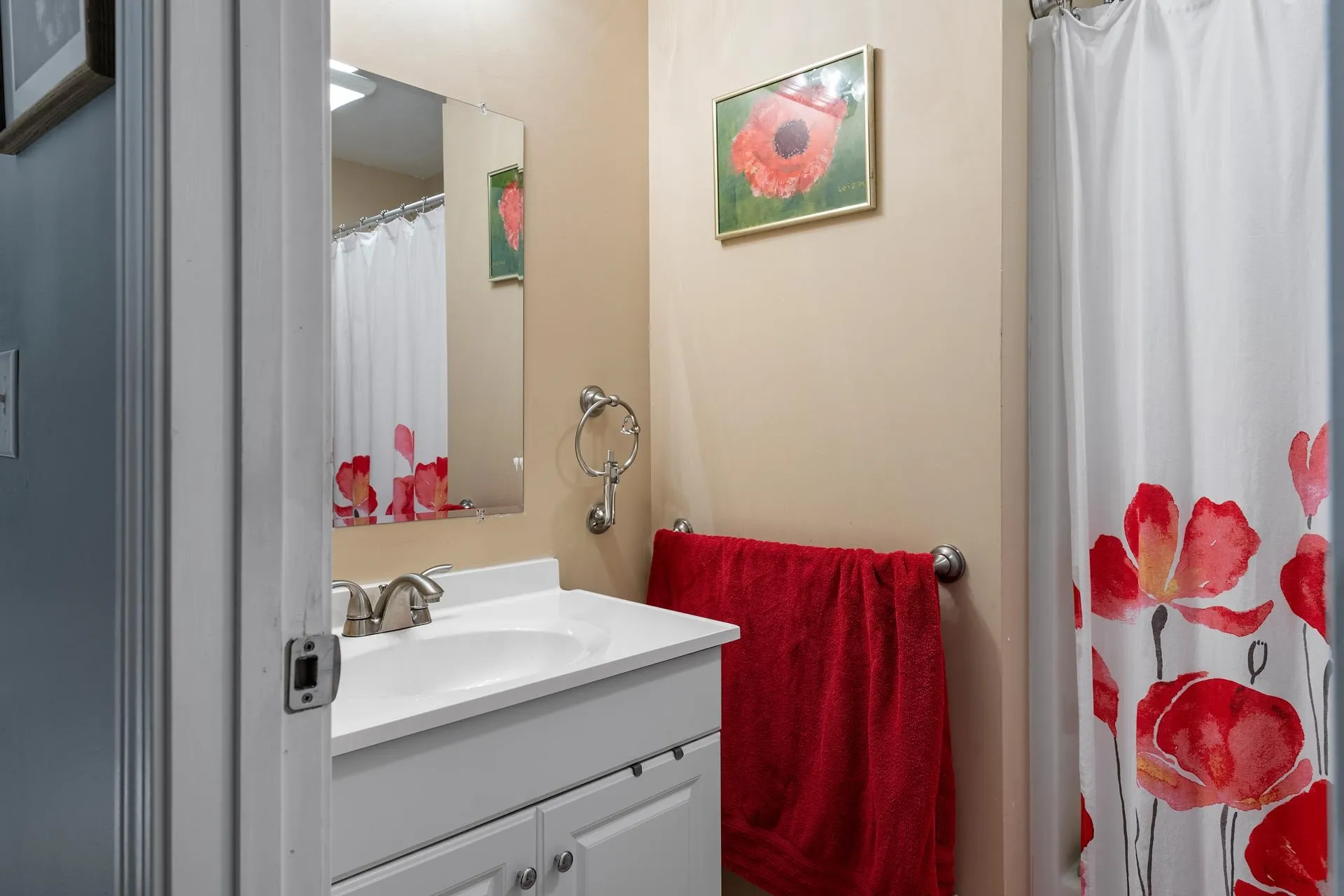 154 Garvin Avenue Manchester NH 03109