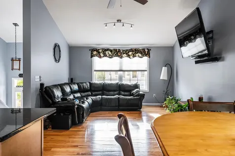 154 Garvin Avenue Manchester NH 03109