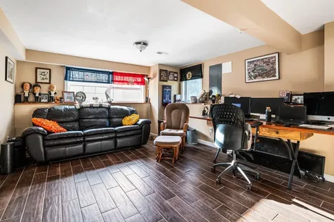 154 Garvin Avenue Manchester NH 03109