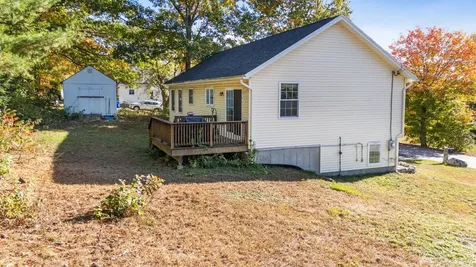 154 Garvin Avenue Manchester NH 03109