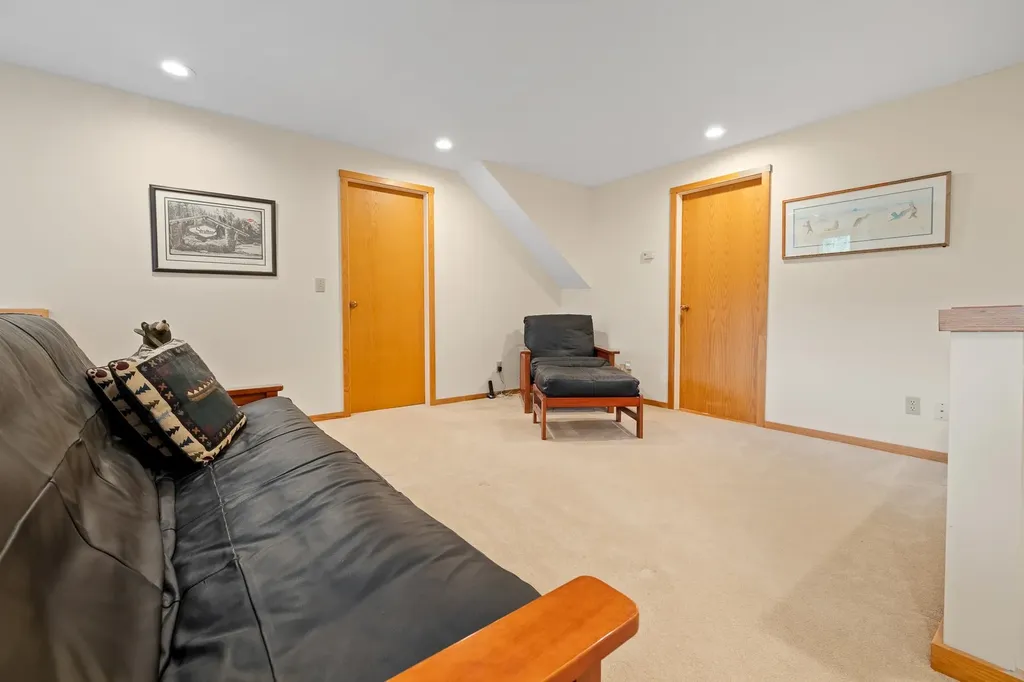 53 Stratton View Road Winhall VT 05340