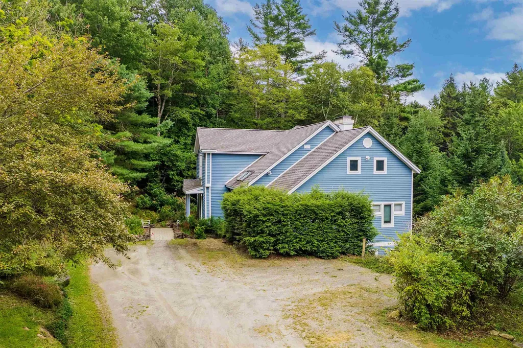 53 Stratton View Road Winhall VT 05340