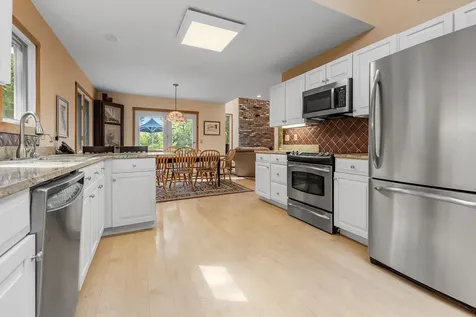 53 Stratton View Road Winhall VT 05340