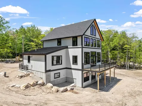 19 Passaconway Road Ossipee NH 03814