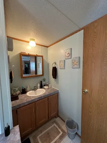 122 Pondview Road Swanzey NH 03446