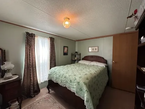122 Pondview Road Swanzey NH 03446