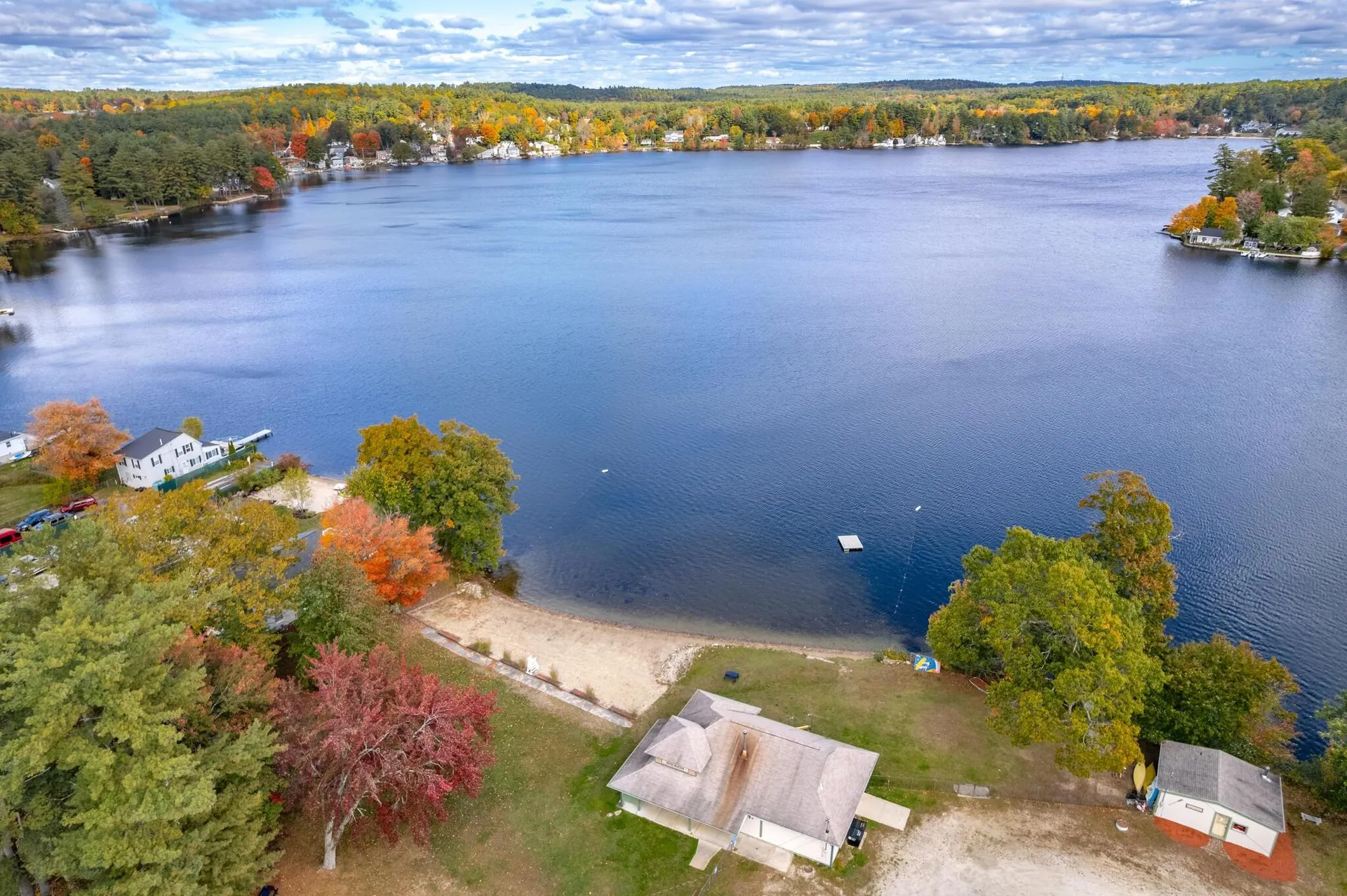 35 Beaver Lake Avenue Derry NH 03038