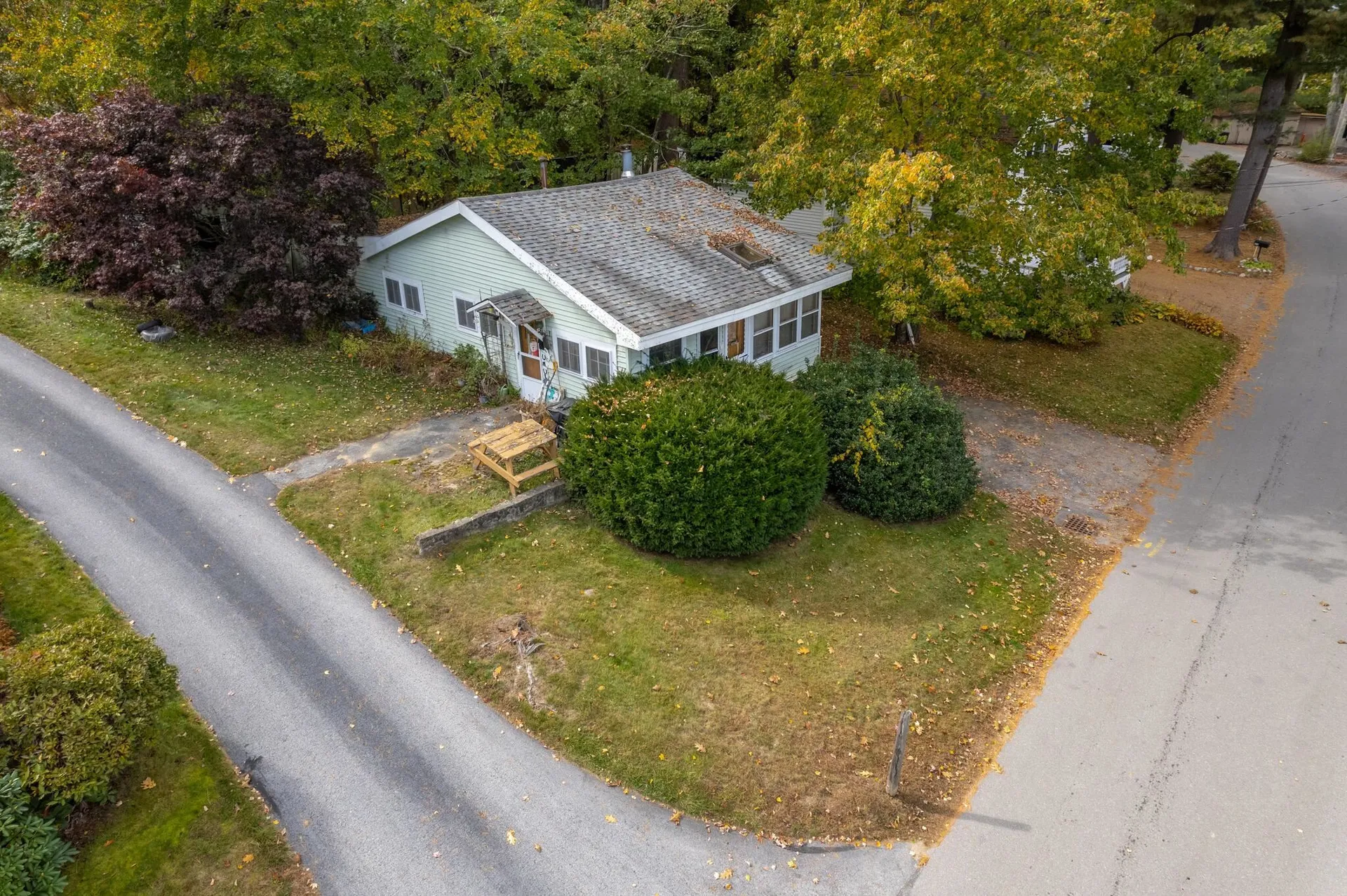 35 Beaver Lake Avenue Derry NH 03038