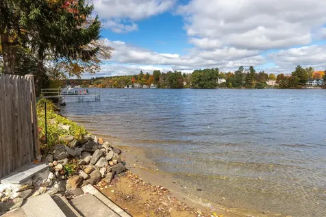 35 Beaver Lake Avenue Derry NH 03038