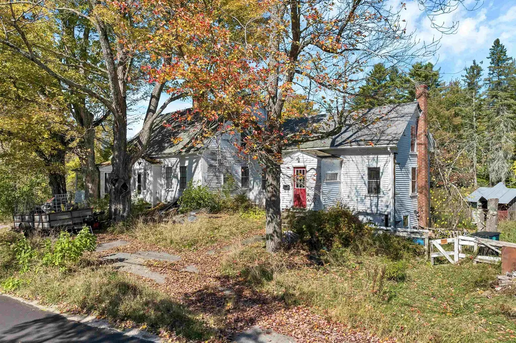 280 Stoneham Road Brookfield NH 03872