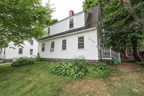129 Concord Way Portsmouth NH 03801