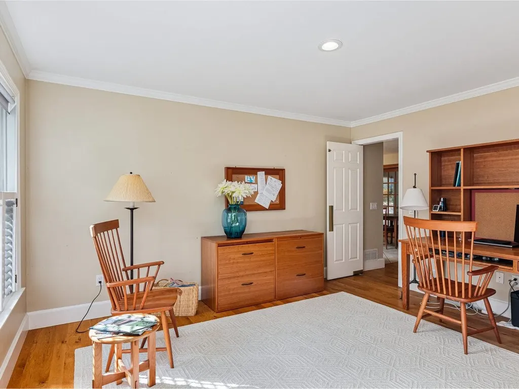 10 Heritage Lane Shelburne VT 05482