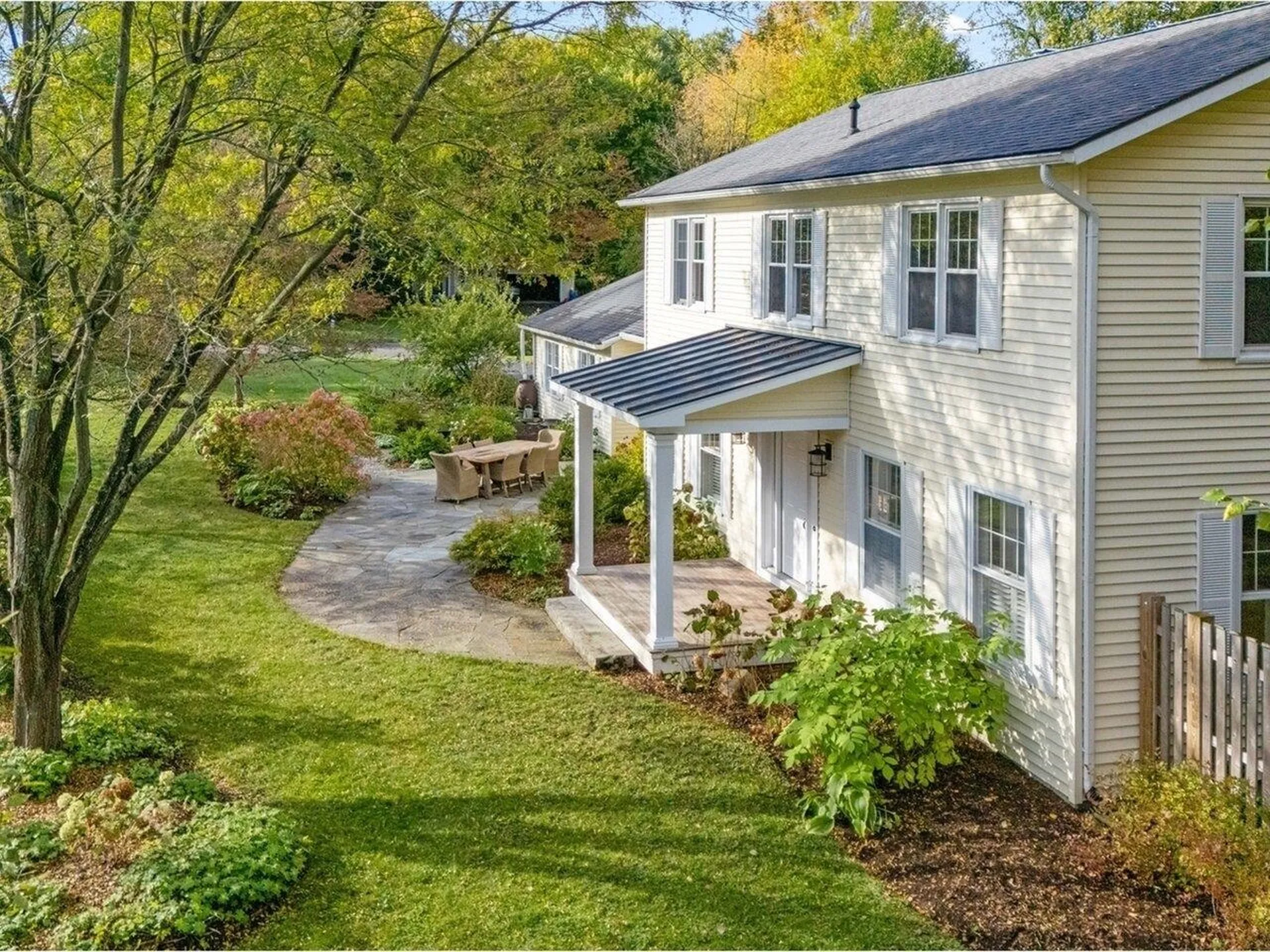 10 Heritage Lane Shelburne VT 05482