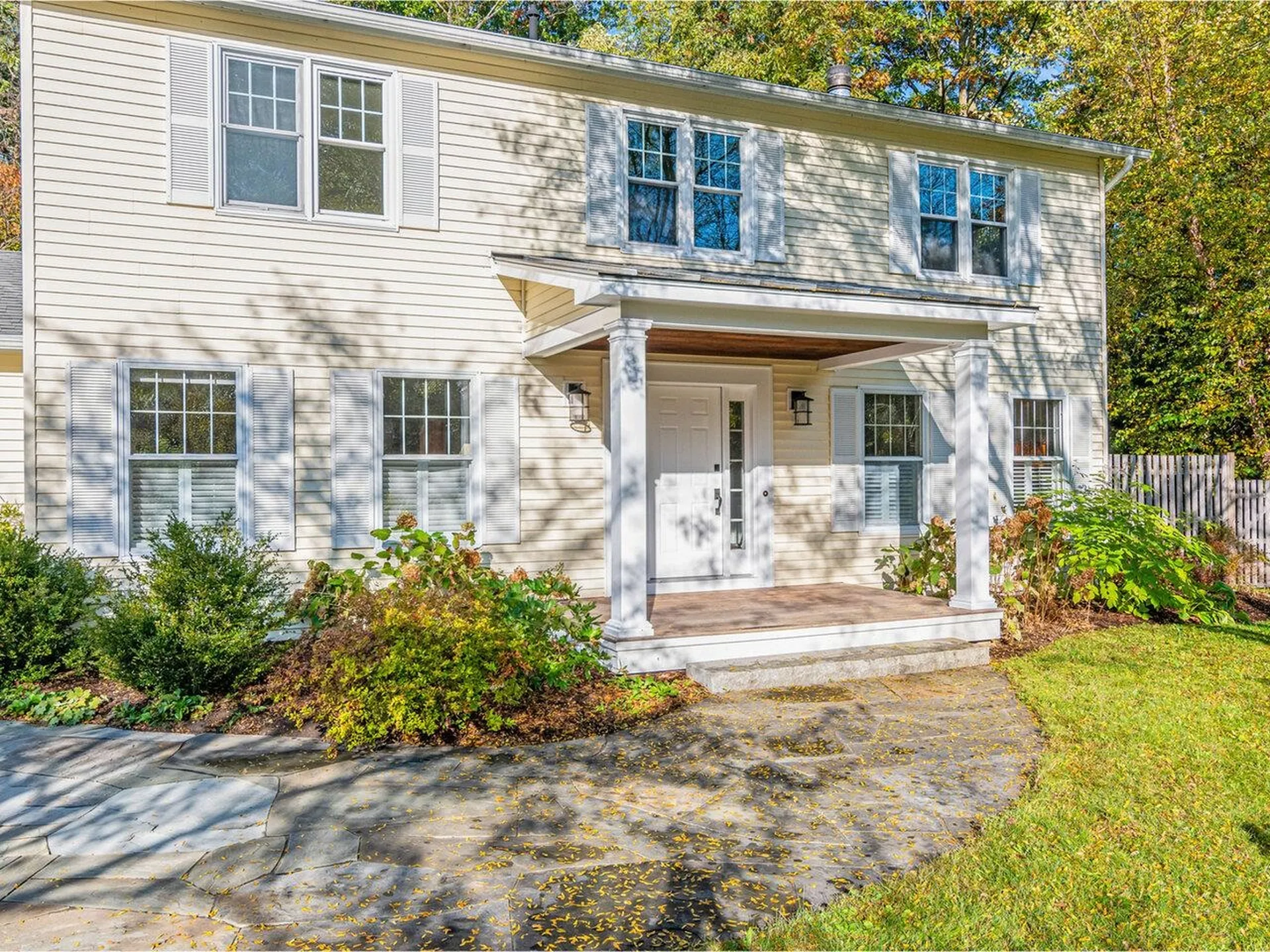 10 Heritage Lane Shelburne VT 05482