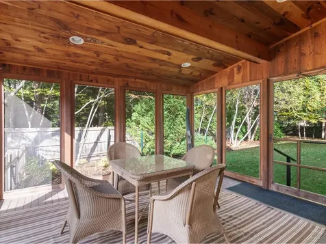 10 Heritage Lane Shelburne VT 05482