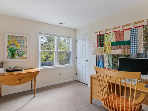 10 Heritage Lane Shelburne VT 05482