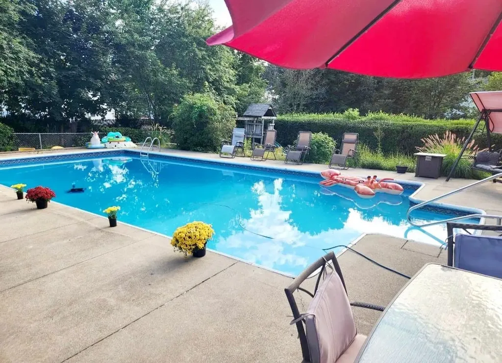 5 Cambridge Road Nashua NH 03062