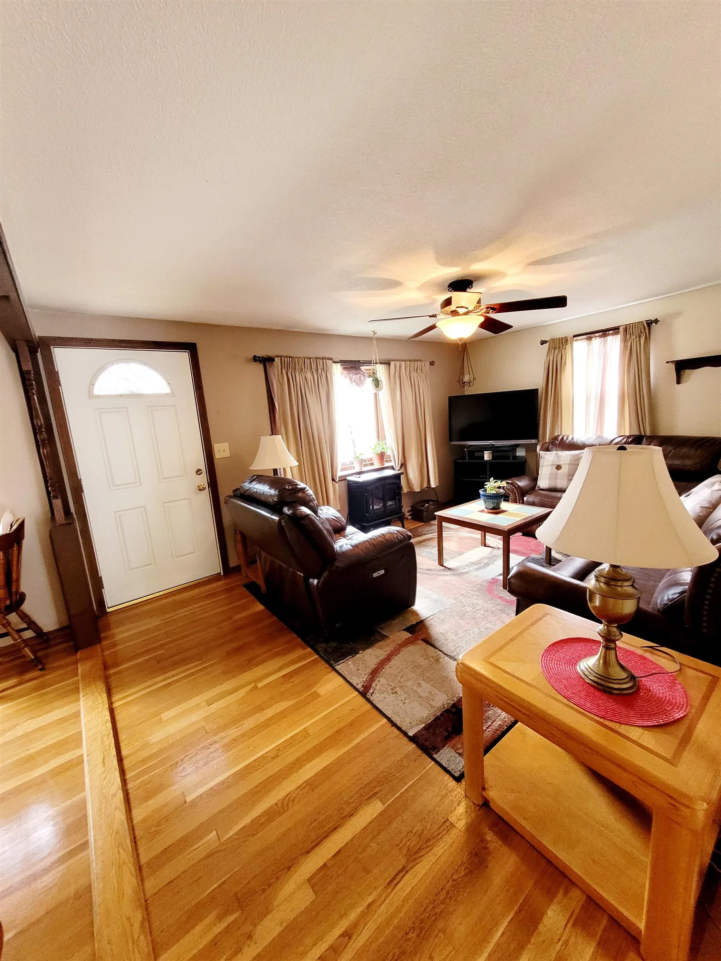 5 Cambridge Road Nashua NH 03062