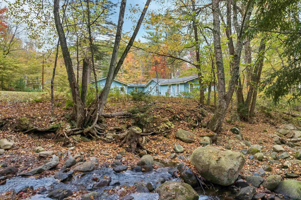427 Lake Tarleton Road Warren NH 03279