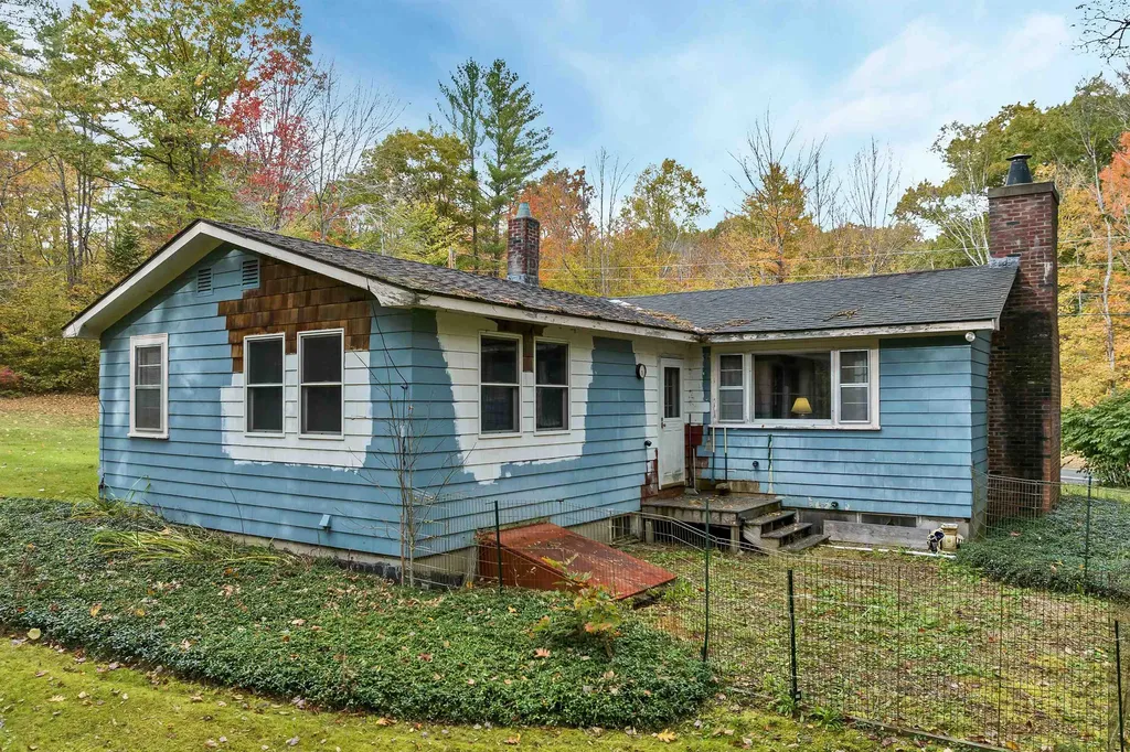 427 Lake Tarleton Road Warren NH 03279
