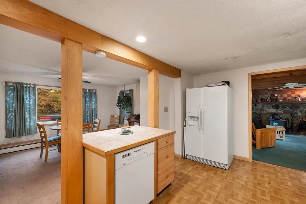 427 Lake Tarleton Road Warren NH 03279