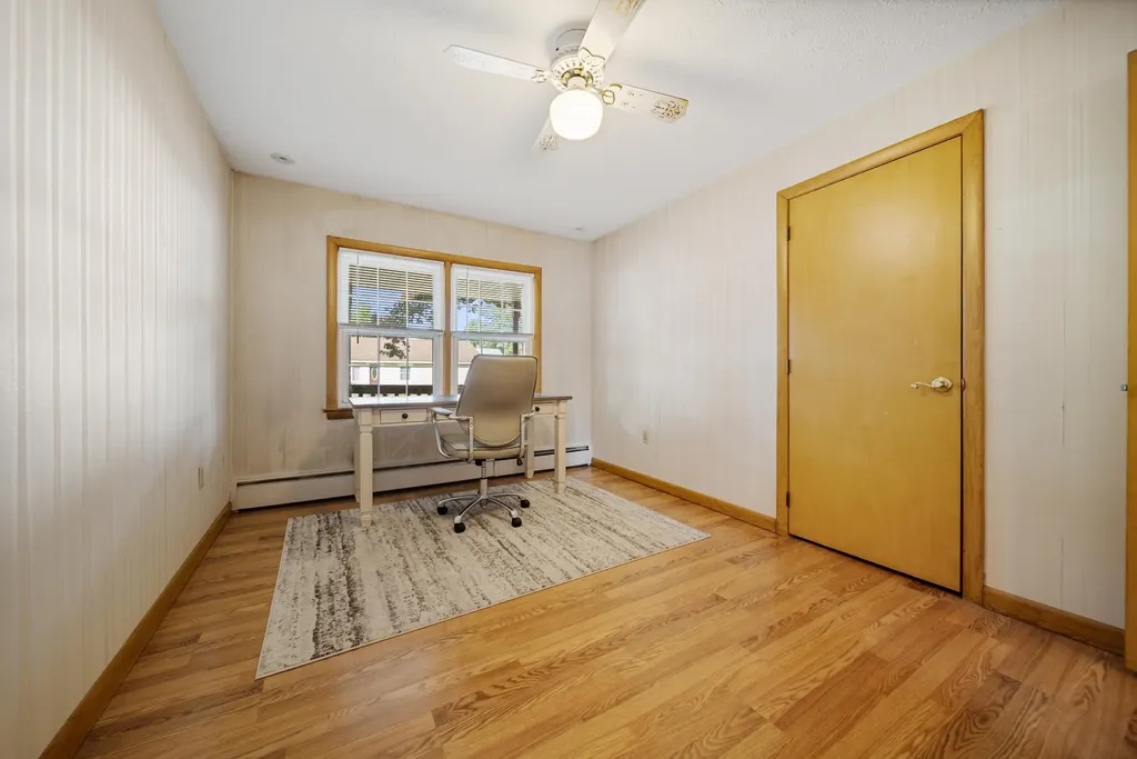 95 Gray Street Manchester NH 03103-2925