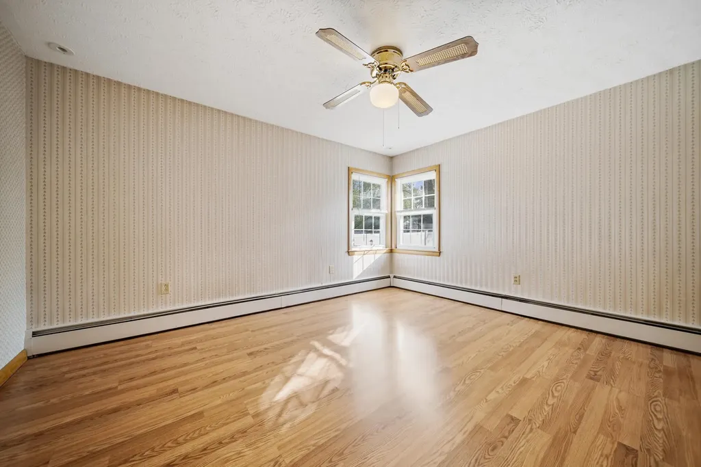 95 Gray Street Manchester NH 03103-2925