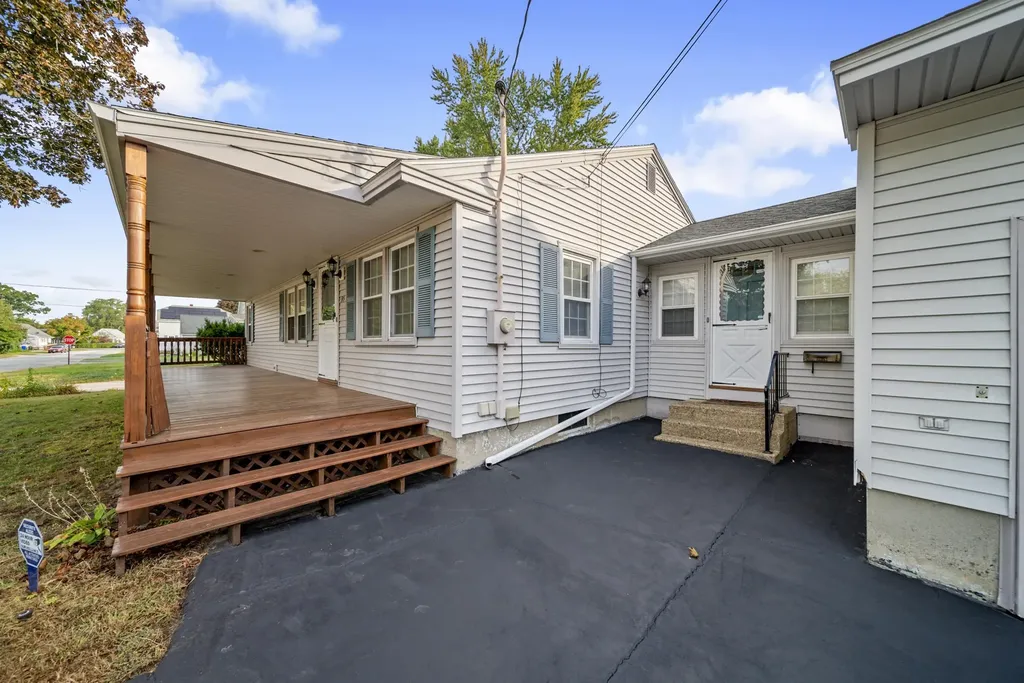 95 Gray Street Manchester NH 03103-2925