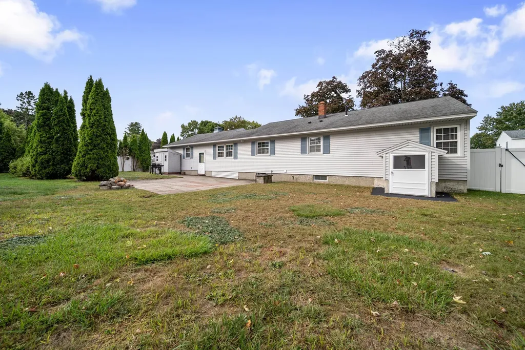 95 Gray Street Manchester NH 03103-2925