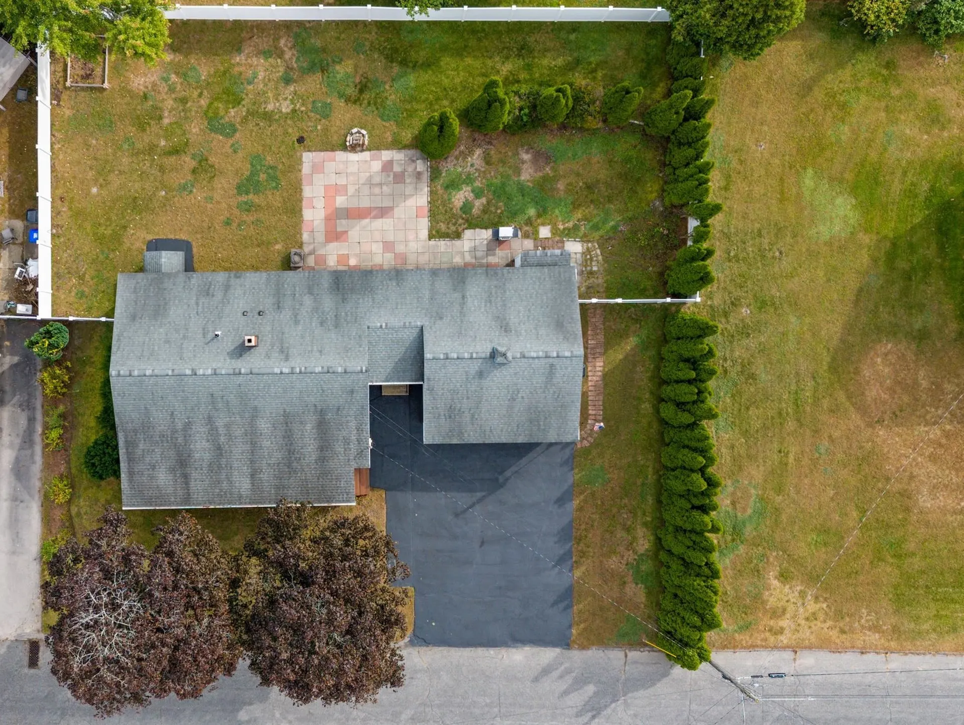 95 Gray Street Manchester NH 03103-2925