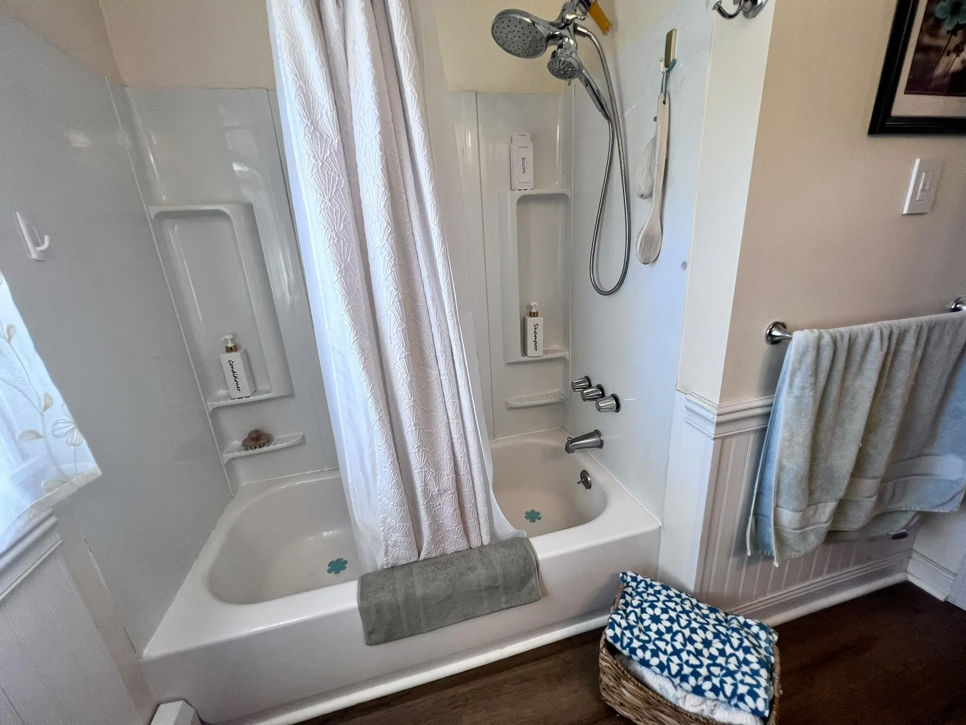 24 Girard Avenue Claremont NH 03743