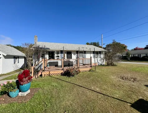 24 Girard Avenue Claremont NH 03743