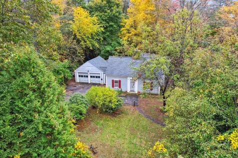 17 Edgewood Street Franklin NH 03235