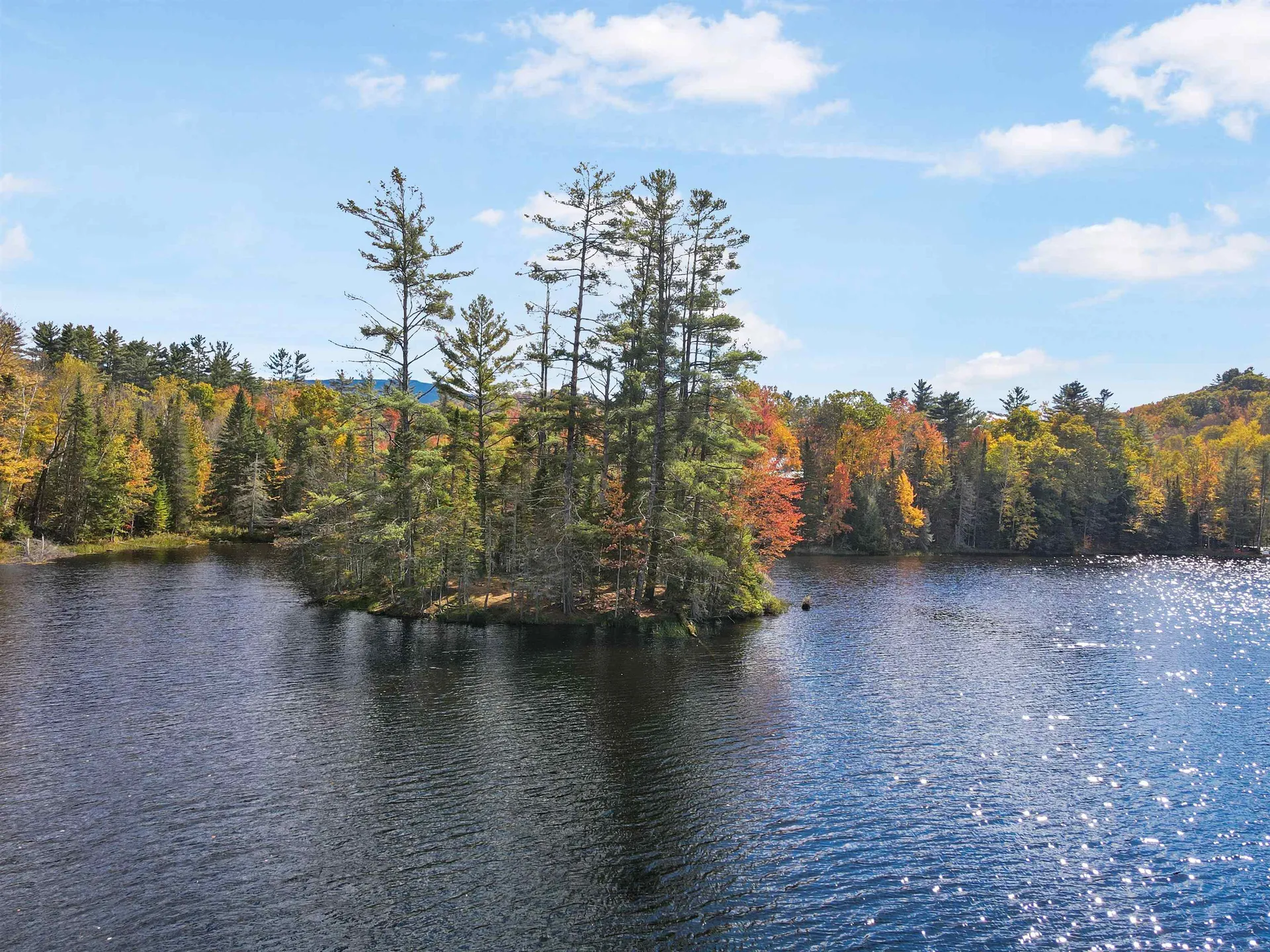 Island-mt Lake Haverhill NH 03785-0000
