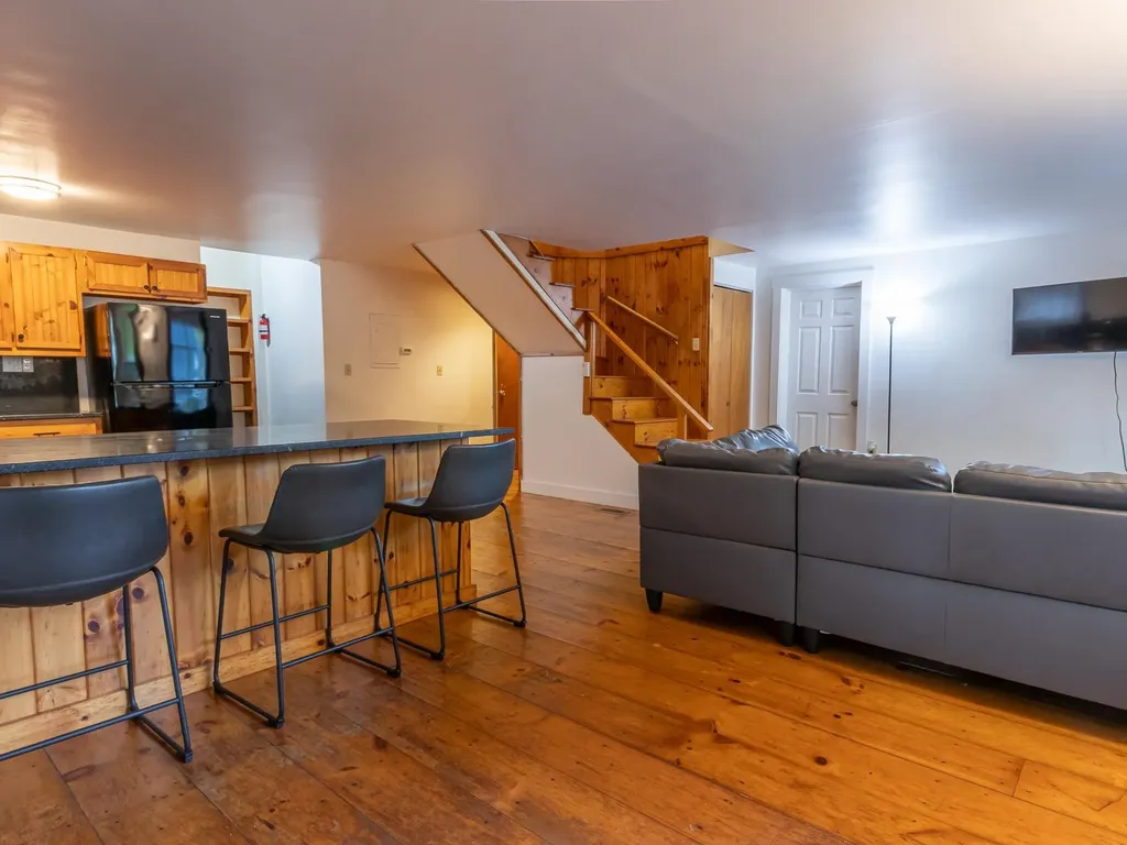 22 Chestnut Street Brattleboro VT 05301